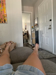 Hot waiting for the ac man