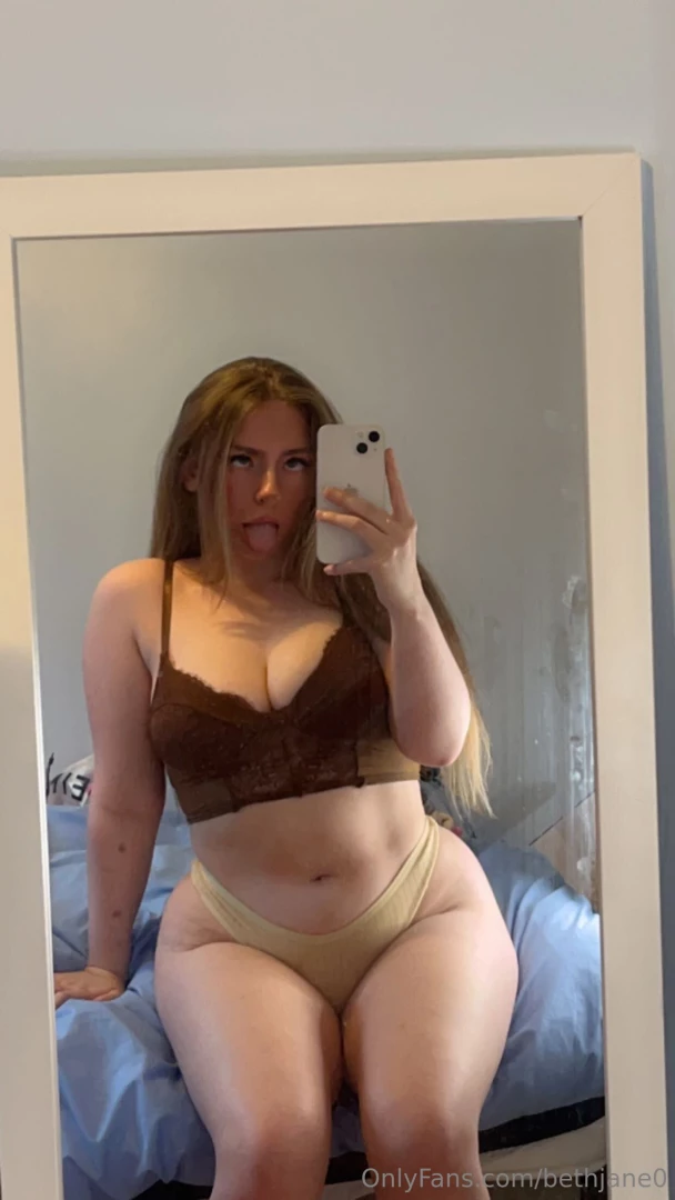 Good morning baby i love neutral colours 