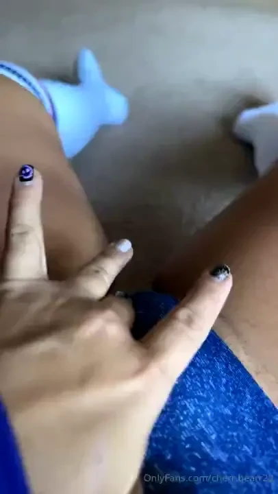 Legs and knee-high socks for my babes part 5 