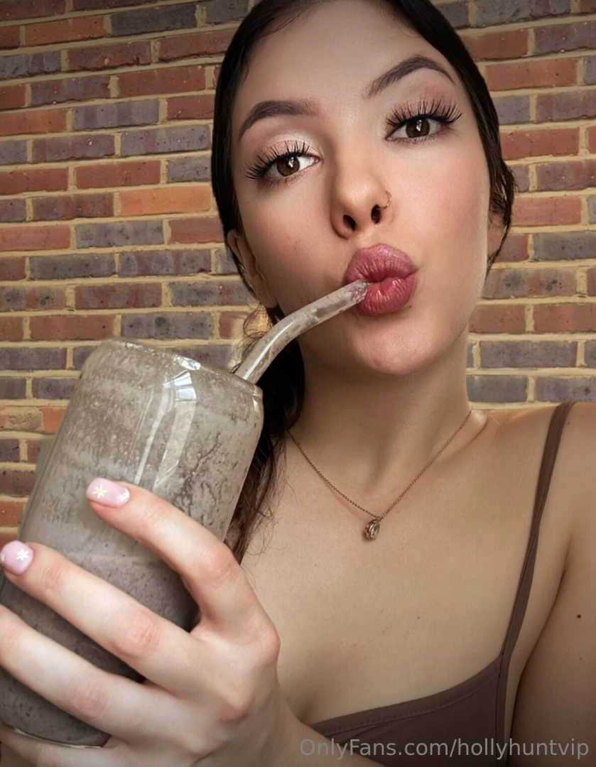 Did you know that fresh juice detoxes your body perfect for when you 