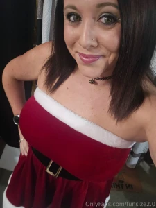 At a christmas party with dabbey710free and thick4everfree who wants part 2