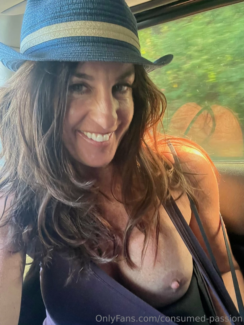 Taking the afternoon off to go to my first horseback riding lesson but 