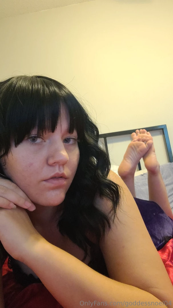 Random foot pics part 4 