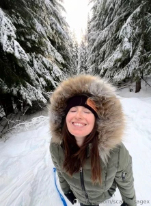 First fan to tip under this post will hear me moan their name and i ll