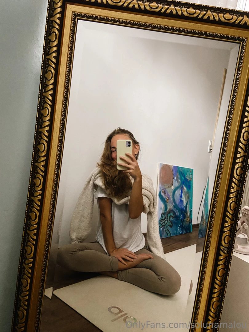 Schau dir heute mein sexy spiegelbild an 