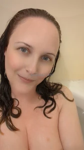 Posting the actual bath clip on my wall on vip