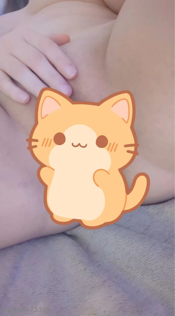 Rate my pussy see video clip of me spanking my bare pussy and tell me 