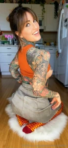 My naked body is waiting for you in my vip page see you sweetheart