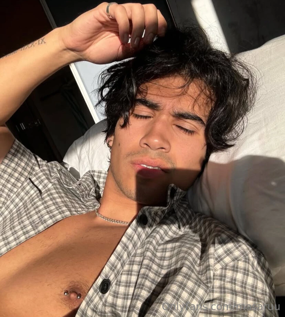Sun kissed masaruu2 come and join my vip for more fun 