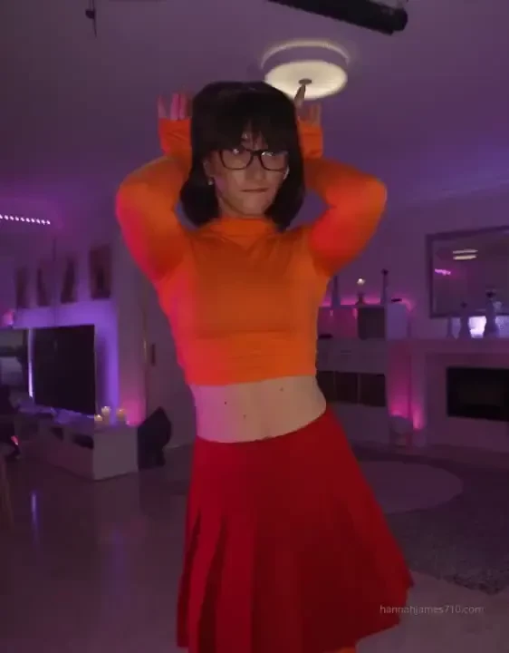 Velma s happy dance if you want to see more you should watch me live 