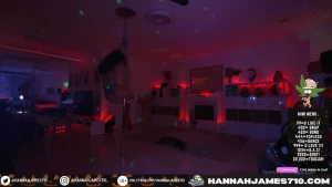 hannahjamesfree - Get in here now - my livestream s about to start - hannahjames710 tv 