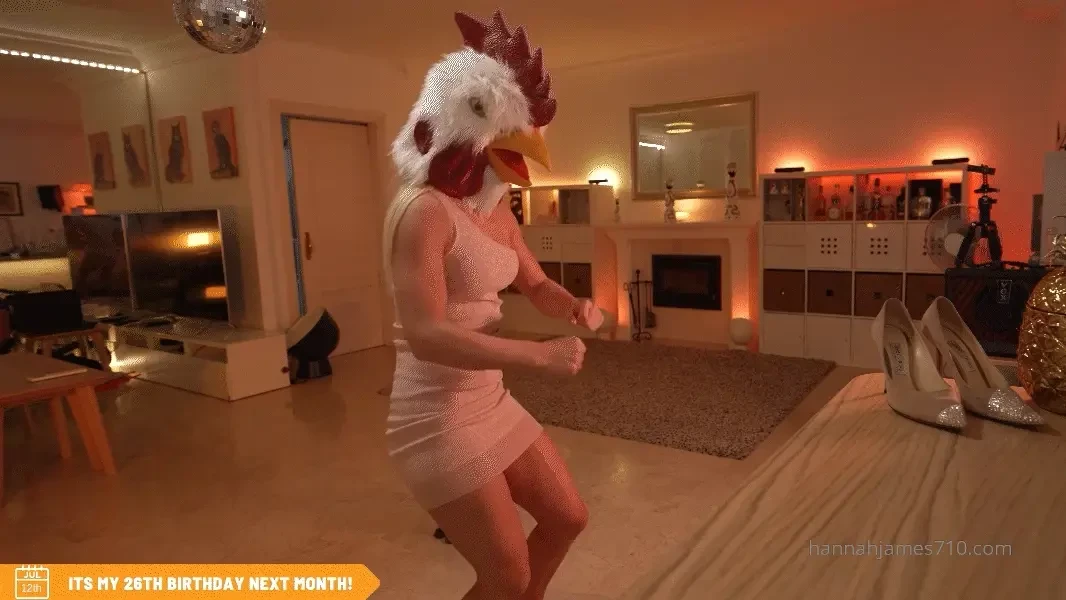 Muster your funkiest chicken cuz i m live right now at hannahjames710 