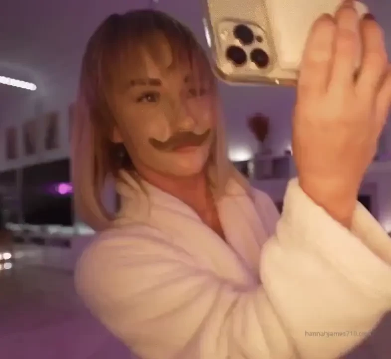 Now is the happy hour at my live show - hannahjames710 tv 