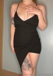 Little photo bundle in this little black dress