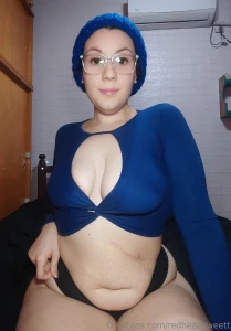 Does anyone else love spending scantily dressed sundays at home