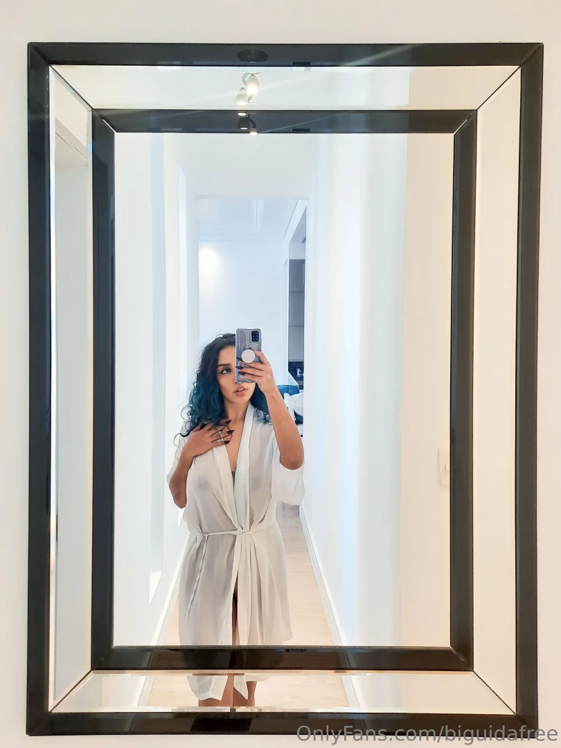 Reflections of desire can you feel it 