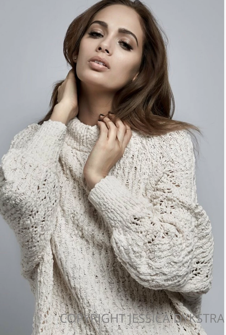 What s temp where your at i miss bikini weather 