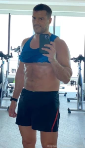 Sweaty saturday sabado sudoroso