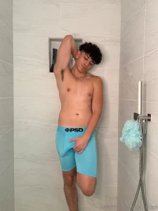 U know its gonna be wild livestream in 1hr 7pm pst