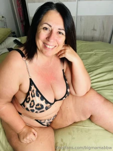 I m feeling horny right now want to have some fun part 1