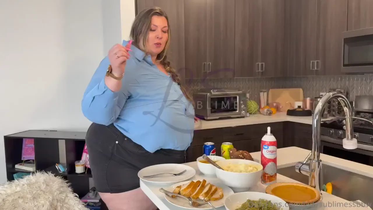 There s nothing better than gorging myself on a thanksgiving feast and 