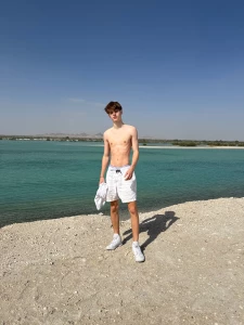 Felling sunny