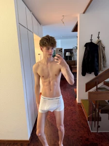 Do you like boxers or regular panties tell me down bellow