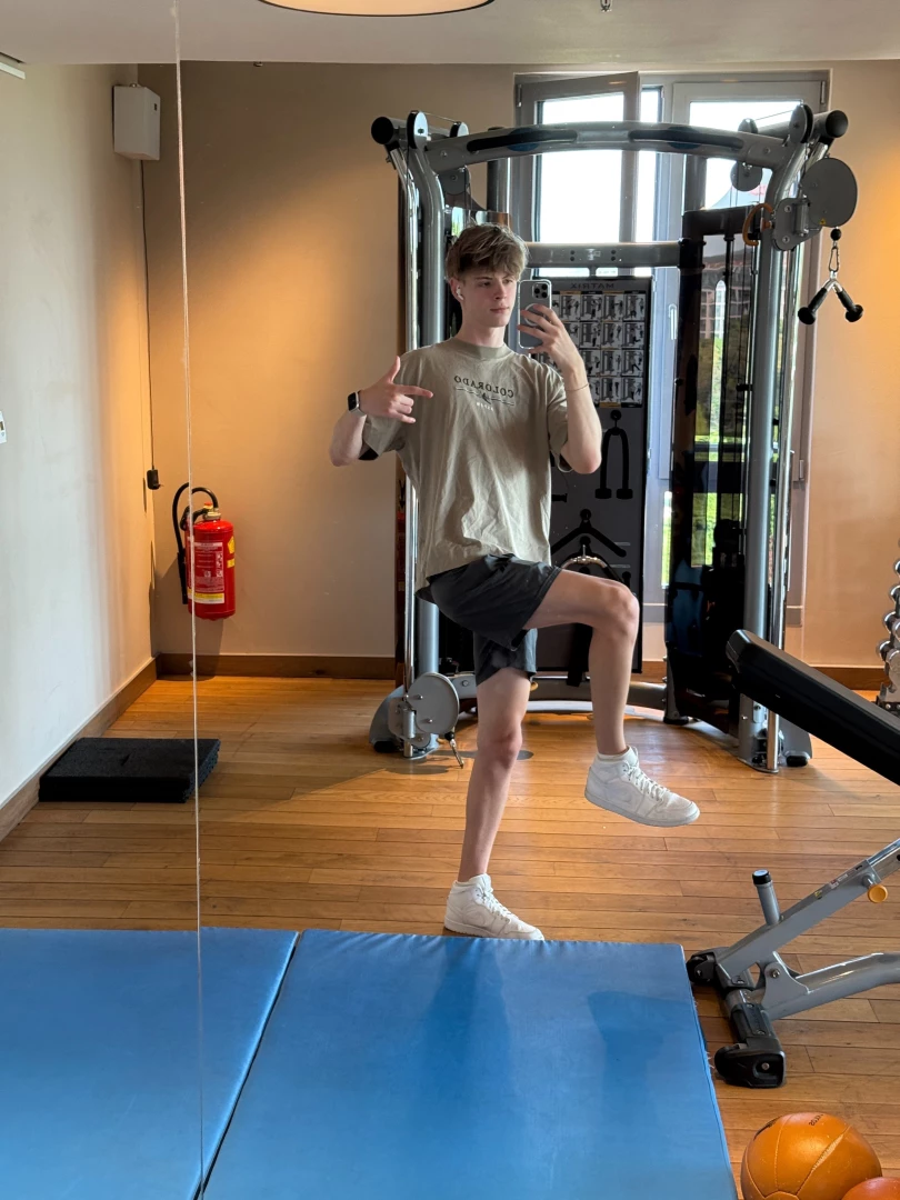 Wanna join me for a work out 