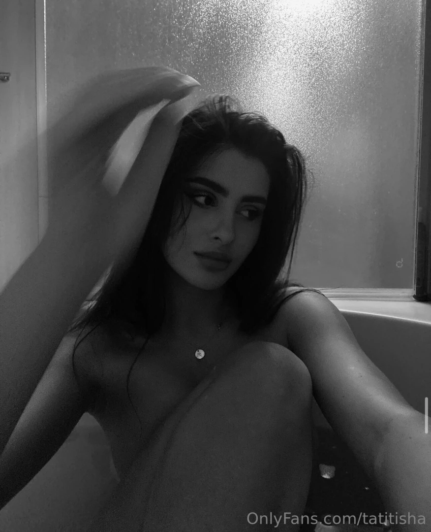 I was wondering how often you leave a girl a tip under her post show 