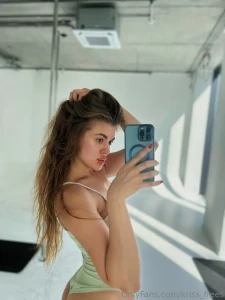 Hi i m pole vaulting again but i wish i was on a i m waiting for your