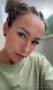 Free free free hi i m leyanova i ll be sexy but very strict with you part 69