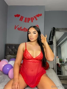 Red is my colour right