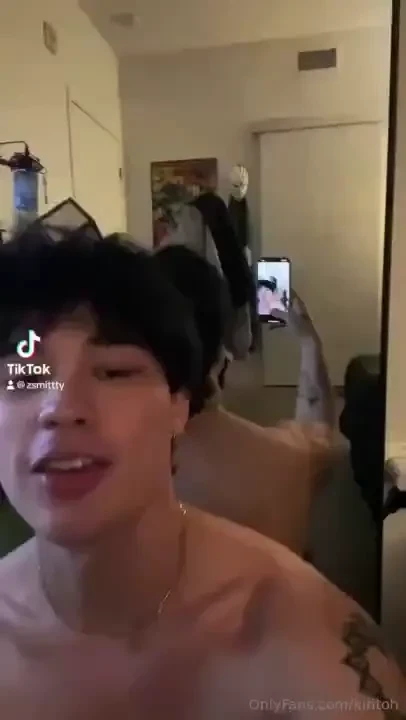 Merry chrimmus - check ur dmssss 