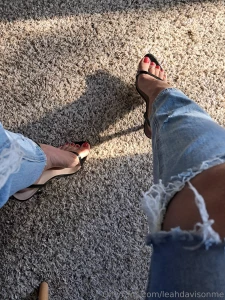 I ve been told i m the blue jean queen would you agree