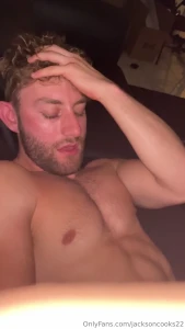 First of video i ever made was so college dorm vibes