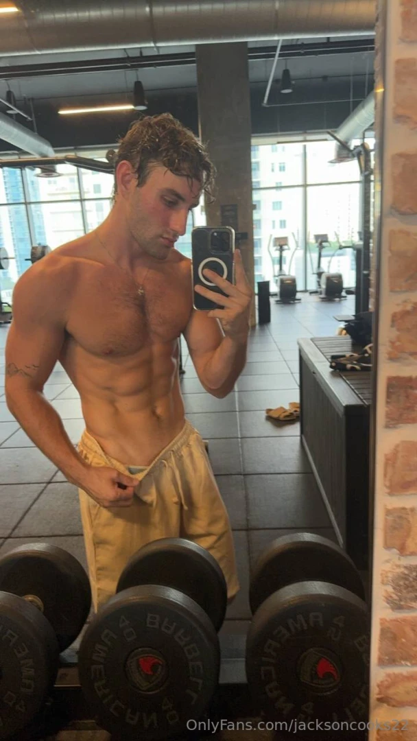 Getting in shape to hold you in my arms before my tip 