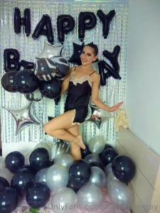 Hey here today is my birthday let s celebrate together i dream of