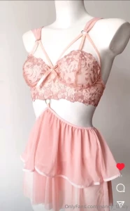 I need your help what option you like more tips for sexy lingerie are part 1