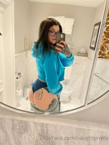 Casual ass pics you can watch but cannot touch