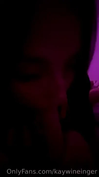 Drop a tip if you wish this was your cock 