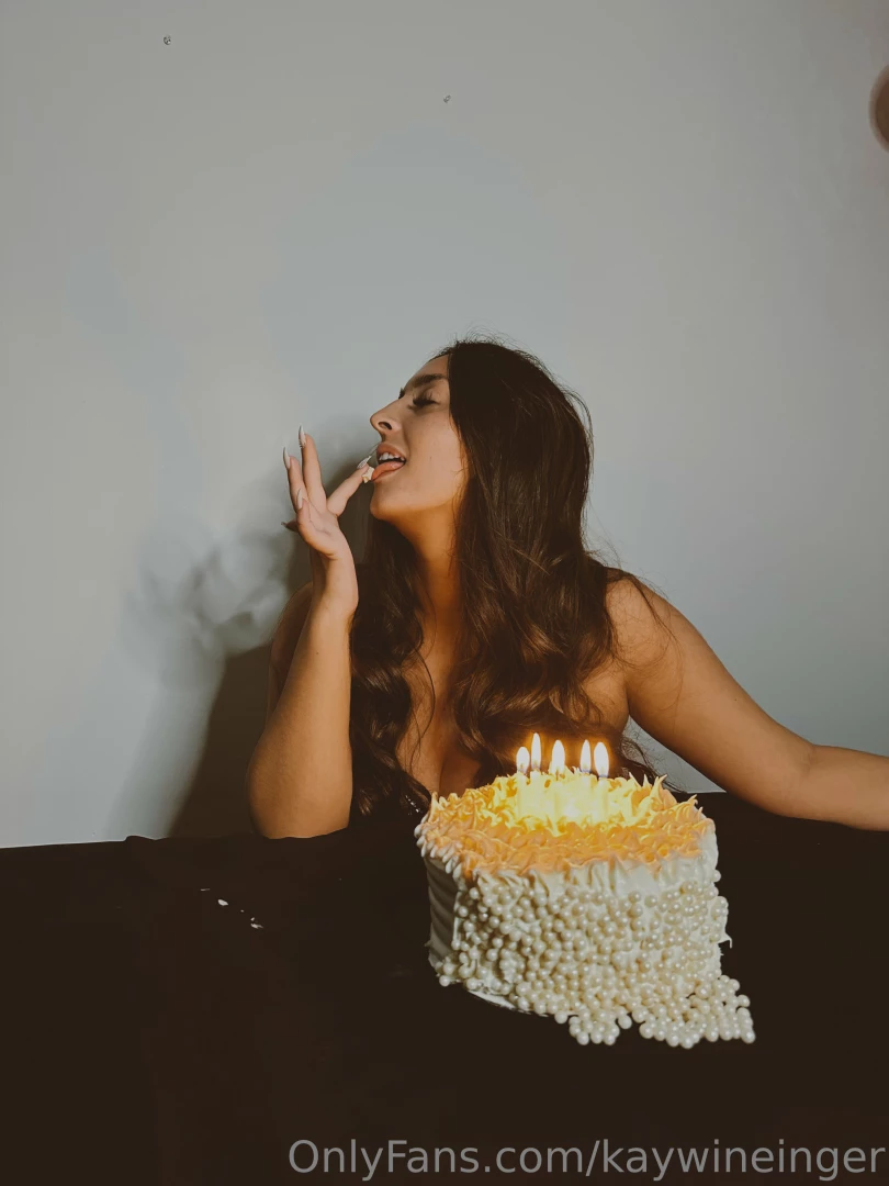 Should i smash the cake on my ass or tits 