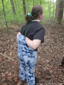 Went on a hike with my friend sassy and it didn t end well for my part 2