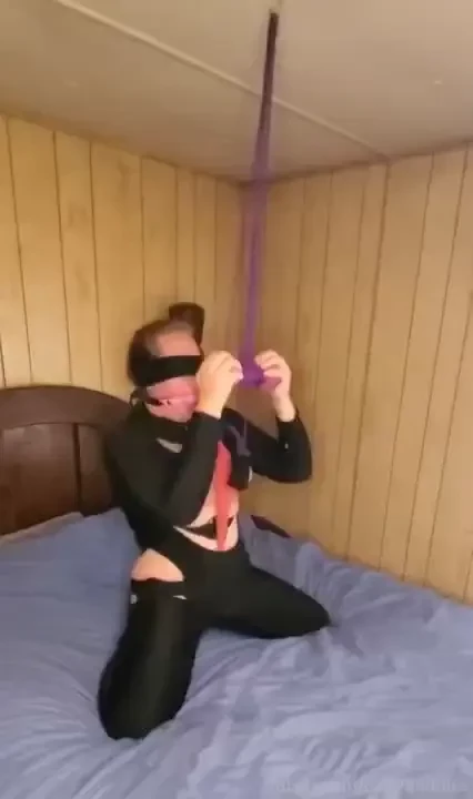 Tried on a new outfit this morning i think it hugs my curves pretty 