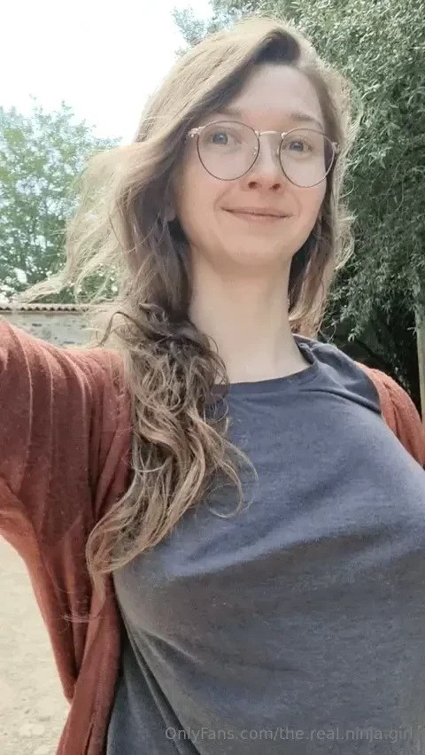 It s sooo bouncy i went on a little day trip today and i had no idea 