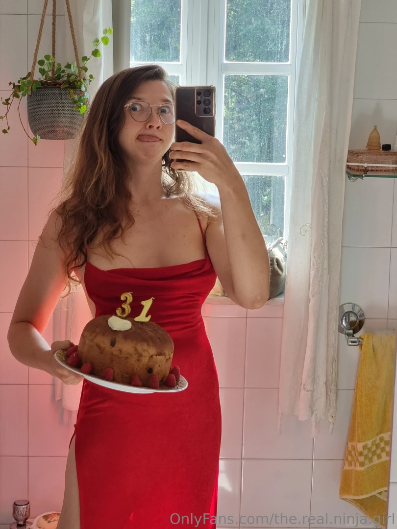 It s my birthday yep turning 31 today - which feels a bit insane i part 6 
