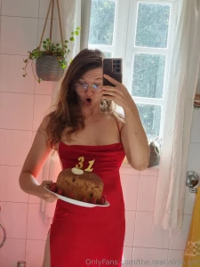 It s my birthday yep turning 31 today - which feels a bit insane i part 1