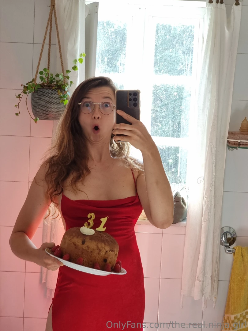 It s my birthday yep turning 31 today - which feels a bit insane i part 5 