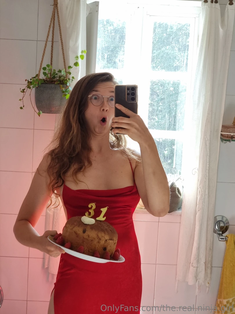 It s my birthday yep turning 31 today - which feels a bit insane i part 8 