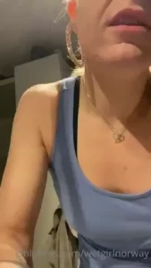 Mannen kommer inn mens jeg leser bok om belle secret diary of a call part 1