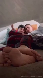 La pijamada de navidad termin a pelo con mis mecos batidos dentro de